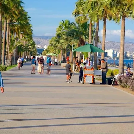 شقة Boutique & Brand New Prime Location Park & ليماسول