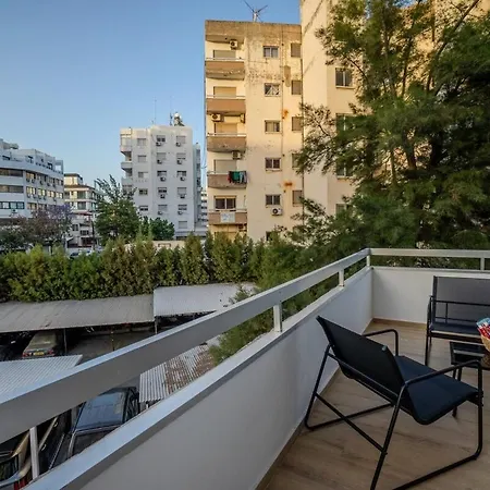 Boutique & Brand New Prime Location Park & * Limassol