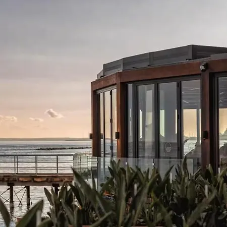 شقة Boutique & Brand New Prime Location Park & ليماسول