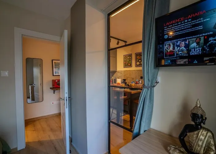 Boutique & Brand New Prime Location Park & Apartamento Limassol