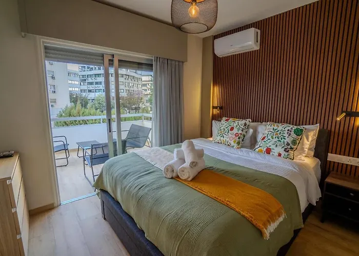 Boutique & Brand New Prime Location Park & Apartamento